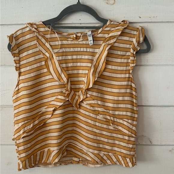 Zara TRF Collection Striped Yellow and White Sleeveless Top . Zara juniors - Picture 2 of 11